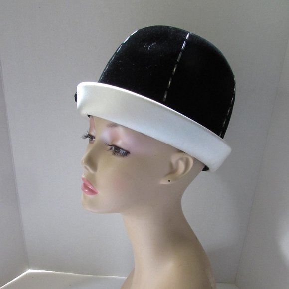 Vintage Bucket Style Hat Black & White main image 6